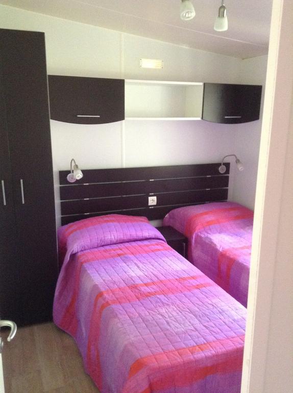 Camping Pineta Hotel Urbino Luaran gambar
